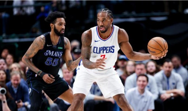 开云体育入口-快艇主帅：莱昂纳德很想上场 打不了球让他想哭