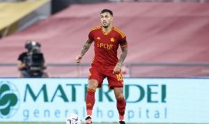 记者：帕雷德斯离开罗马已敲定，即将成为博卡青年球员