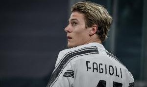 开云官网-逆天！米体：法乔利为还赌债借钱，忽悠前队友参与倒卖名表可赚钱