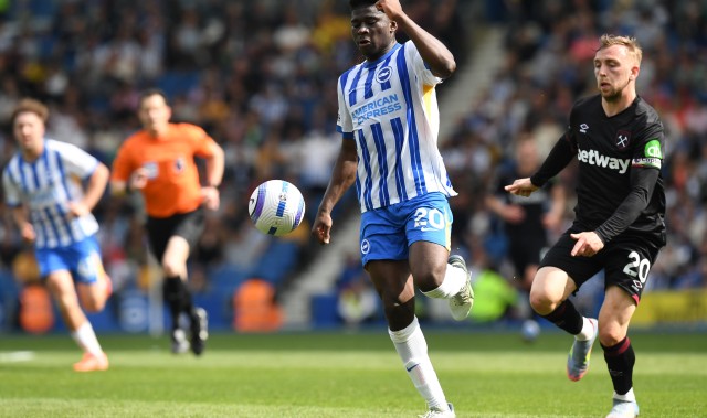 开云体育入口-天空体育：赫尔泽勒相信巴莱巴将留队，报价超1亿镑才可能谈判