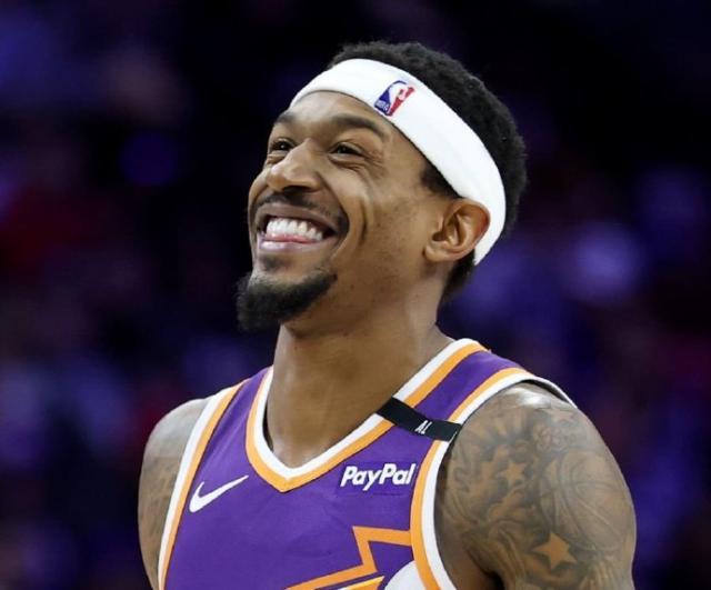 1737604659212005326.jpg a5200b89ly1hxud7upv2qj20qv0mb0un.jpg